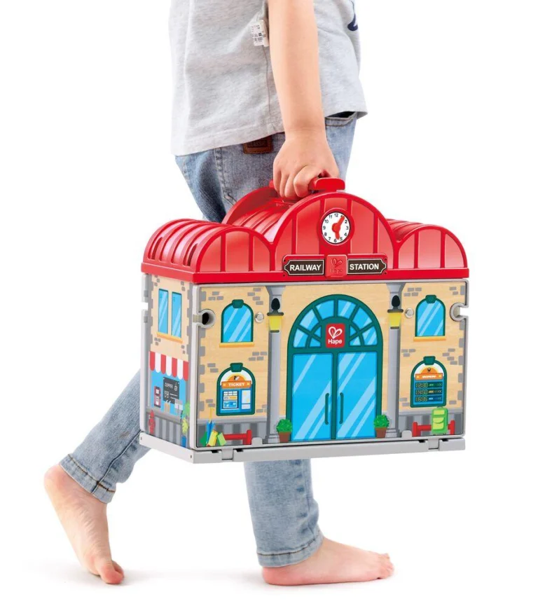 Coffret circuit de train portable Hape