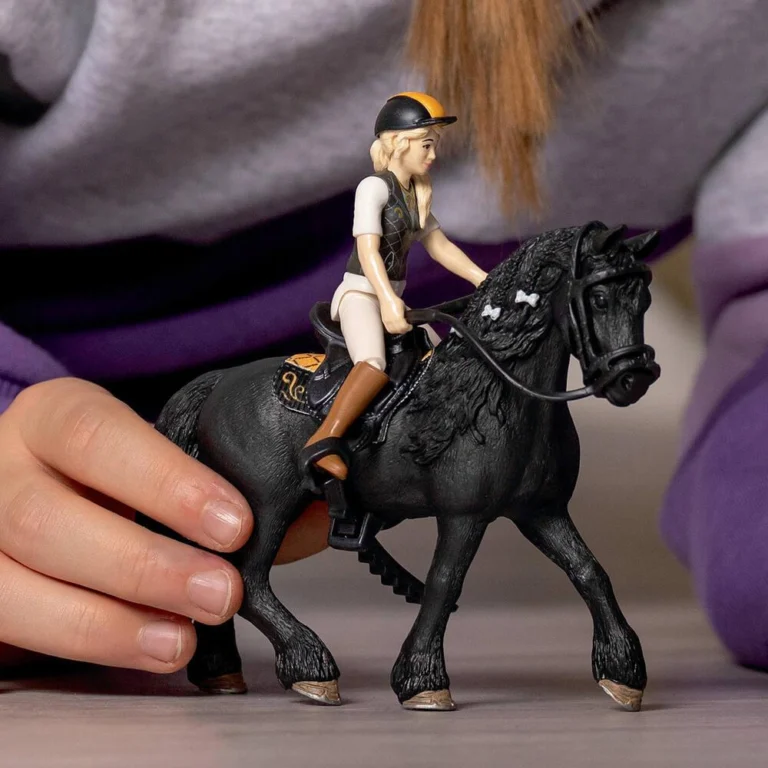 Figurine Schleich cavalière Tori et sa jument Princess