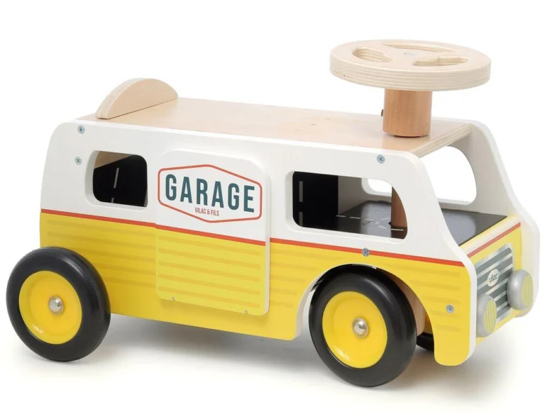 Porteur van-garage en bois Vilac