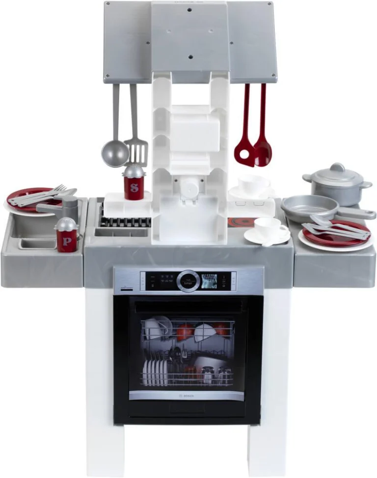 Cuisine Bosch Pure avec machine expresso Klein